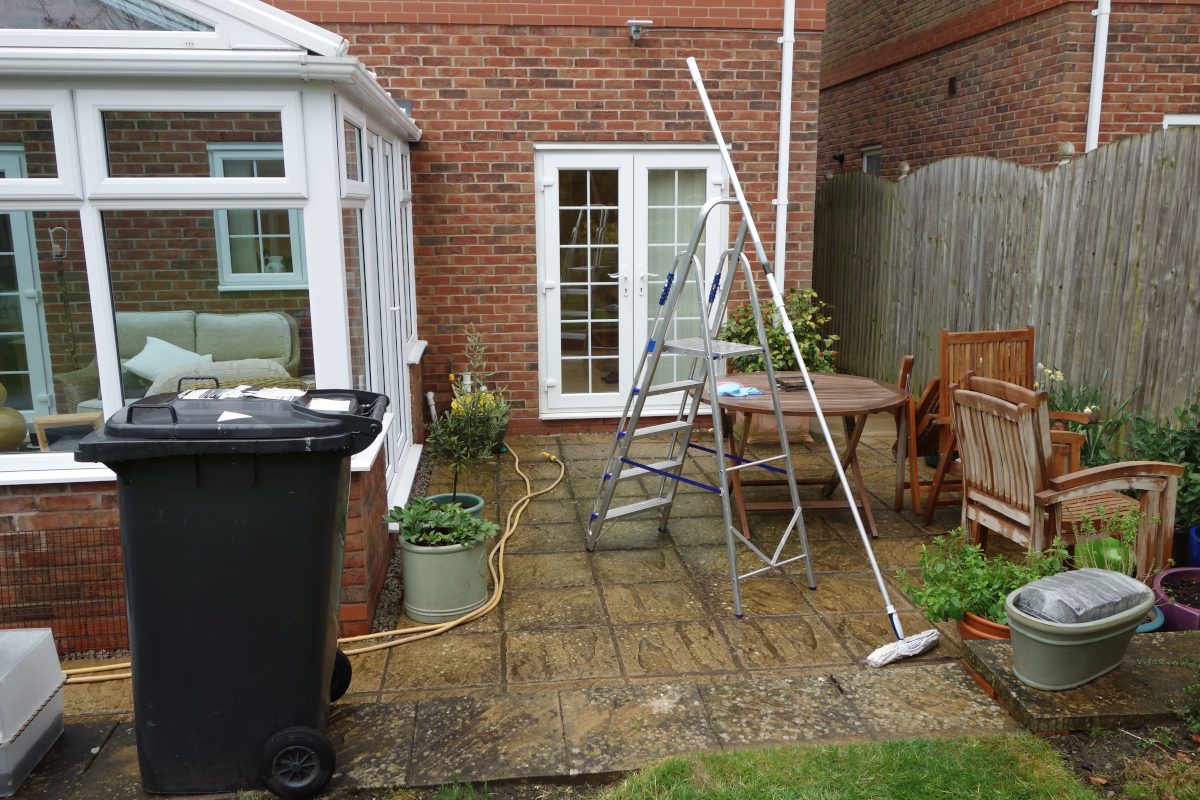 Conservatory cleaning service